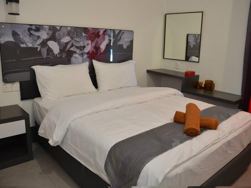 Oyo 90265 Hotel Ventura Kangar Eksteriør bilde